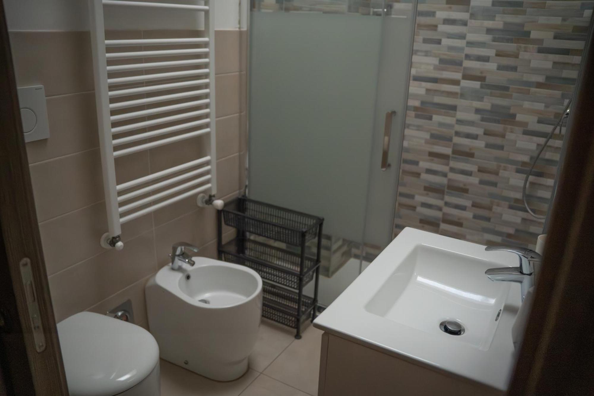 Lugaro Guest House Turin Luaran gambar